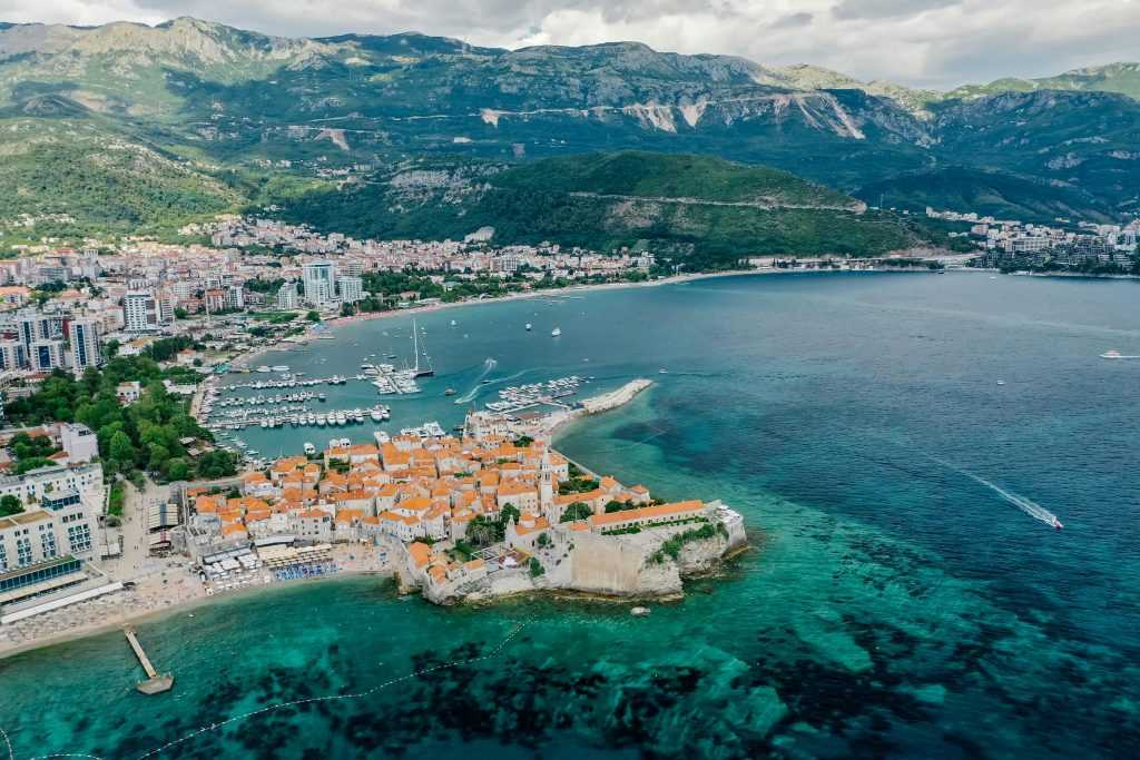 Pushime ne Budva